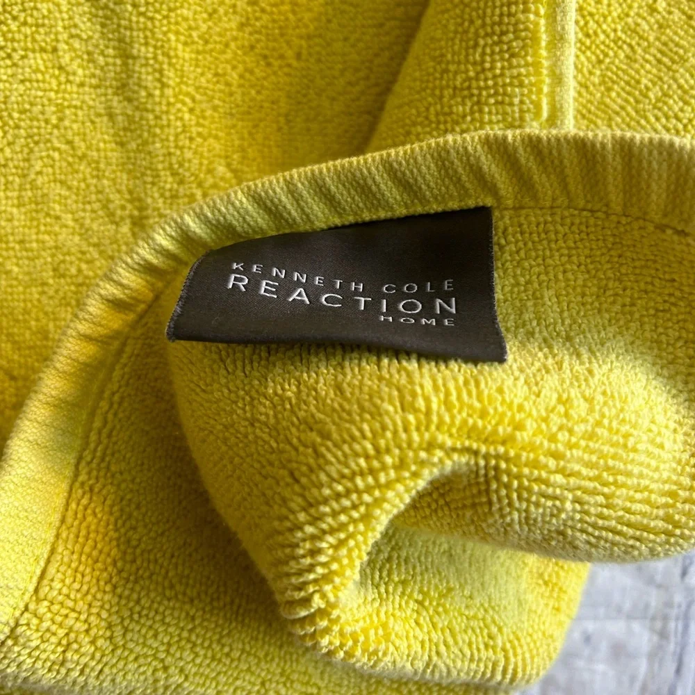 KENNETH COLE REACTION HOME SUNNY YELLOW BATHROOM FLOOR MATS (2) 100% COTTON